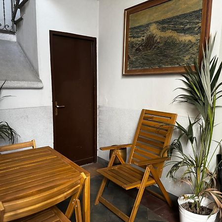Regina Milano In Porta Romana 2 - Sky Tv, Wifi E Breakfast Box Apartment Luaran gambar