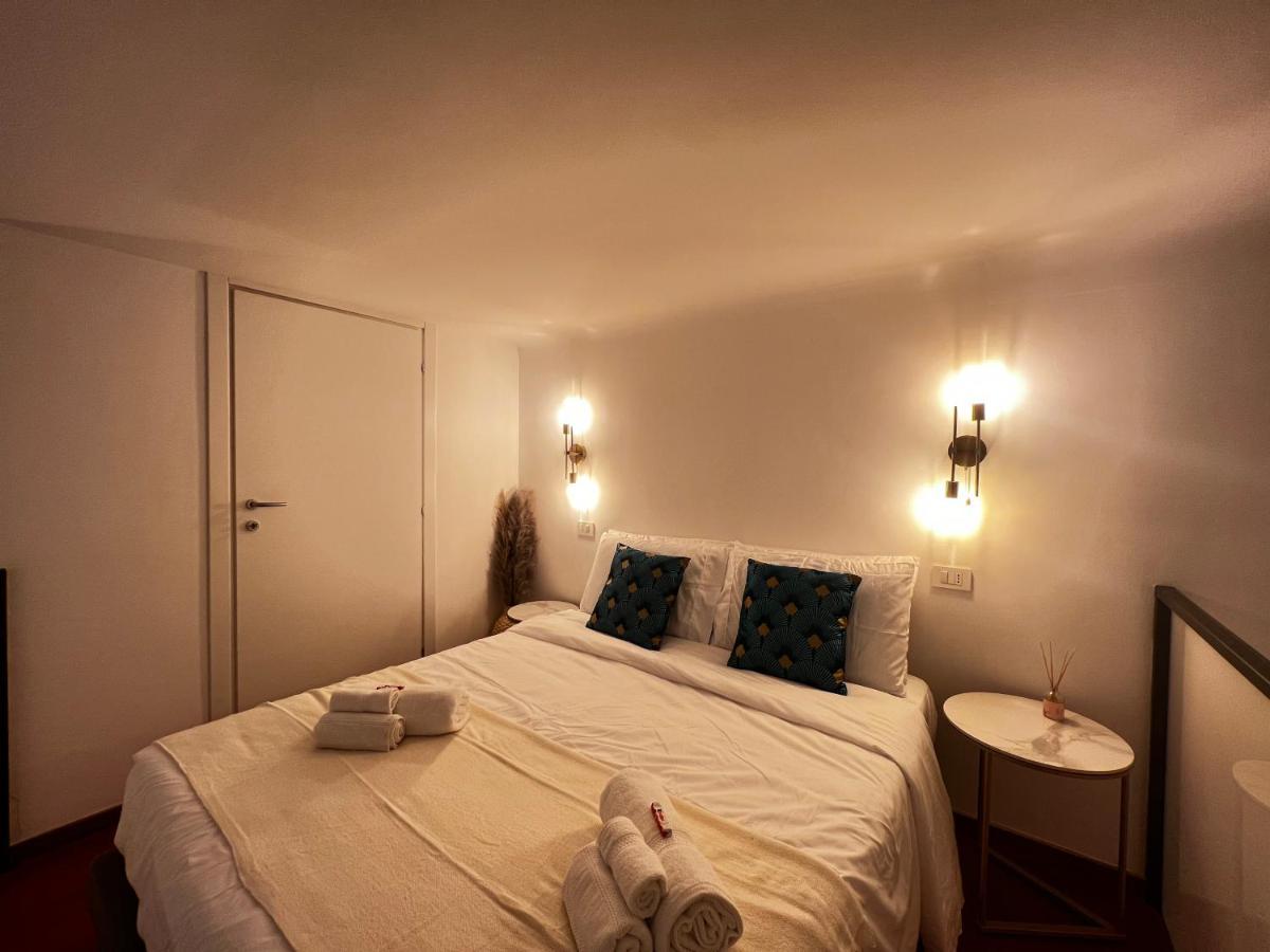 Regina Milano In Porta Romana 2 - Sky Tv, Wifi E Breakfast Box Apartment Luaran gambar